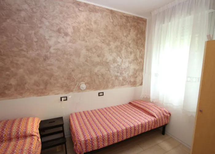 Apartman Cozy Flat Near The *