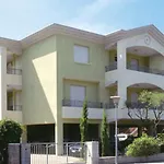 Cozy Flat Near The Апартаменты